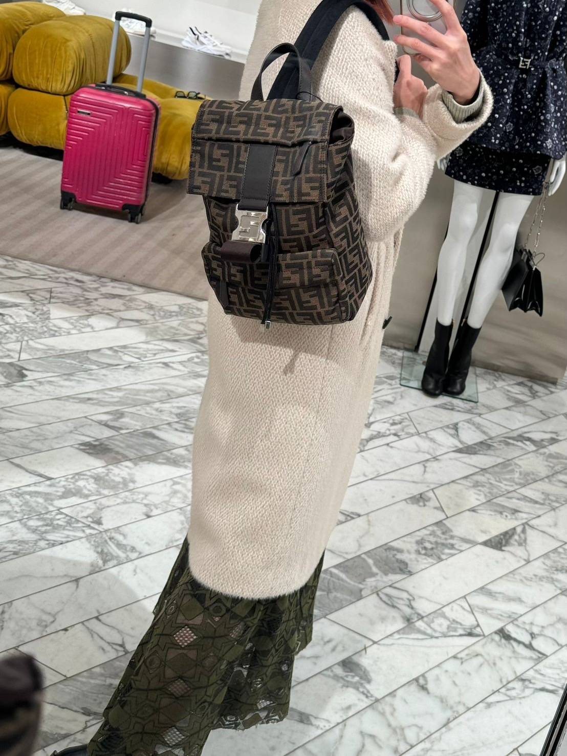 Fendi Monogram 印花後背包