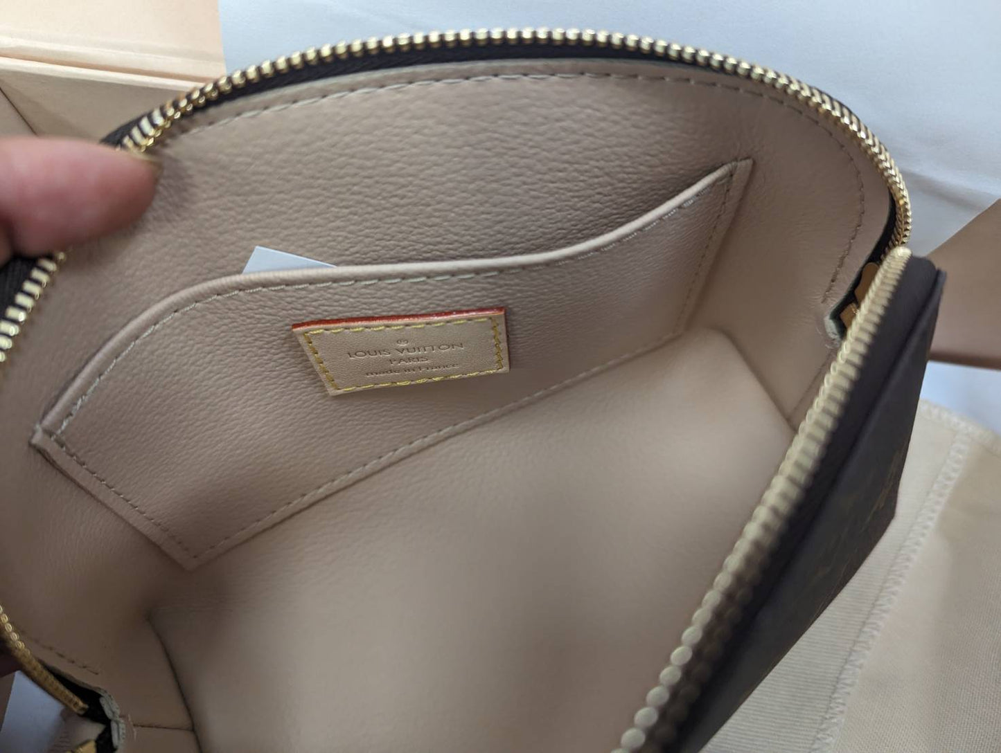 LV 小化妝包