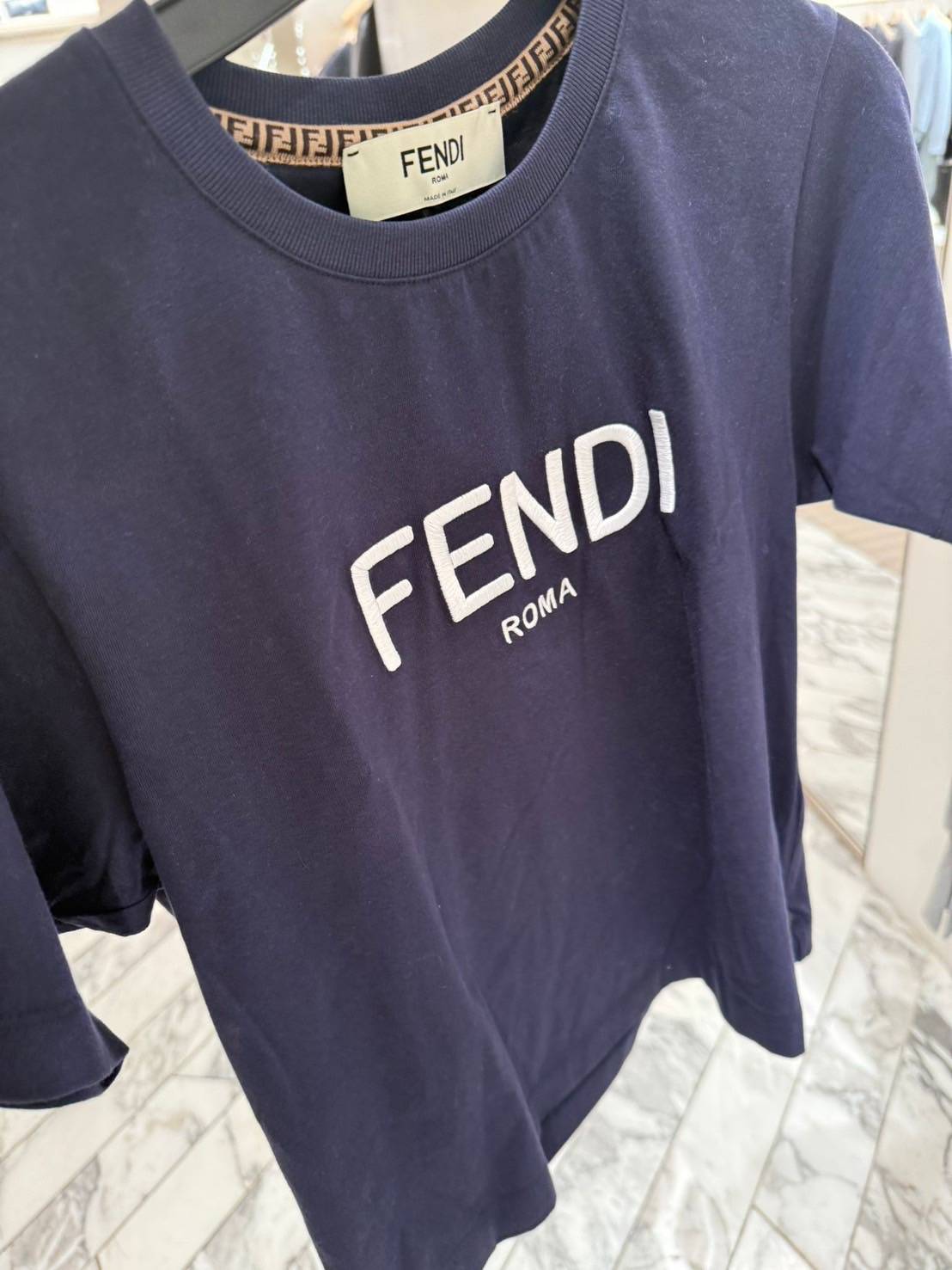 FENDI 短版T恤