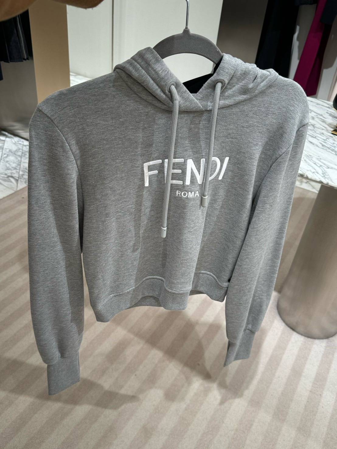 FENDI 灰色連帽上衣
