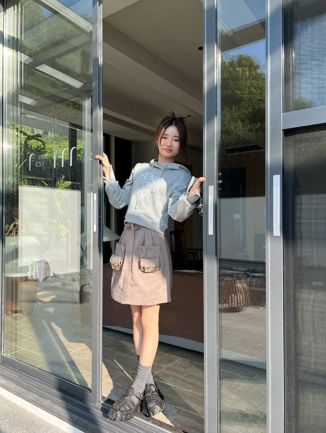 FENDI 灰色連帽上衣
