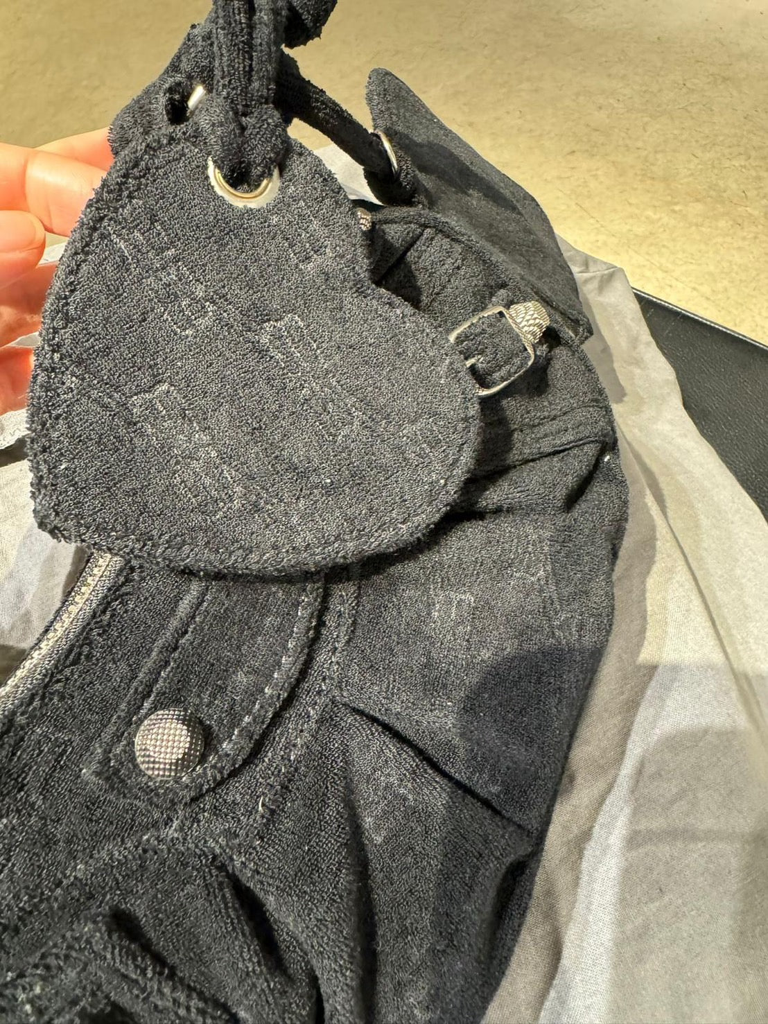 Balenciaga 巴黎世家 天鵝絨單肩包
