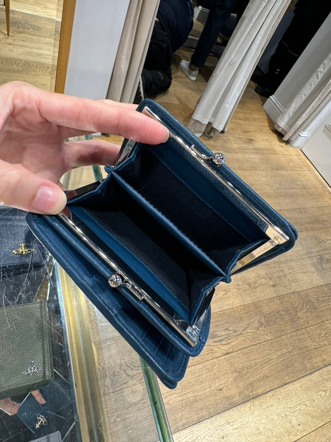 Vivienne Westwood 藍色皮夾