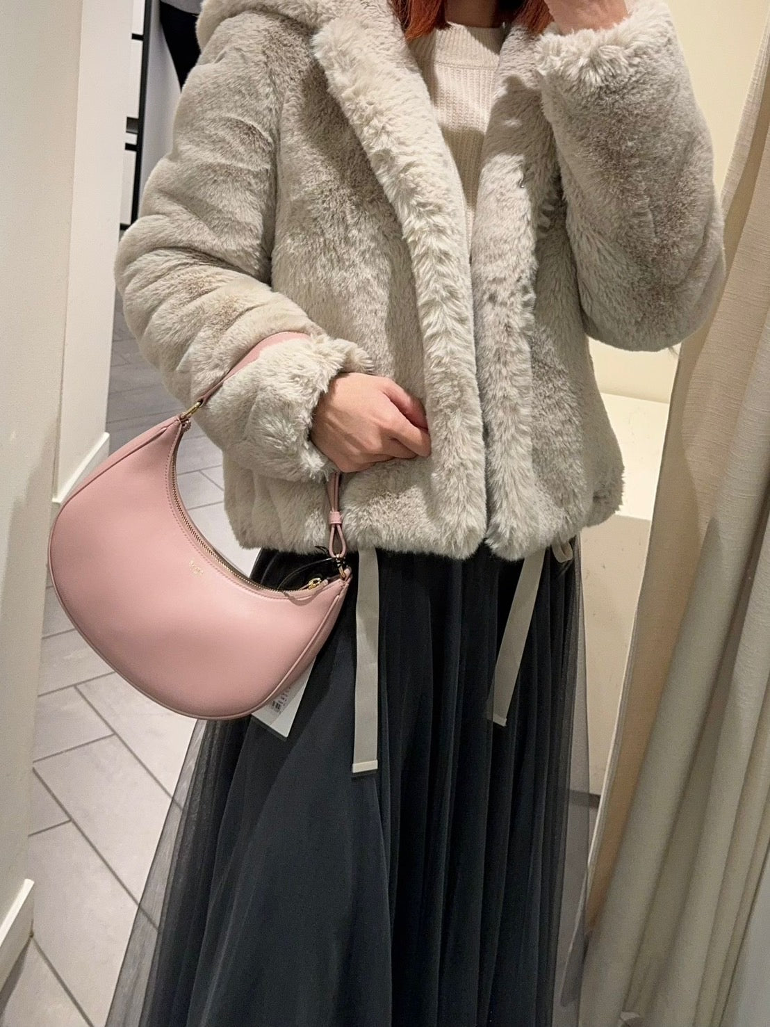 Céline Ava 經典小牛皮肩背包