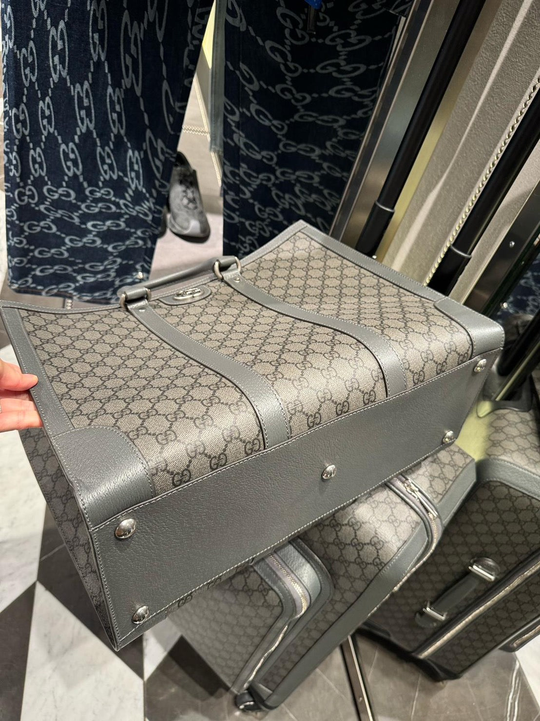 GUCCI GG Supreme Gucci Ophidia 大號手提包