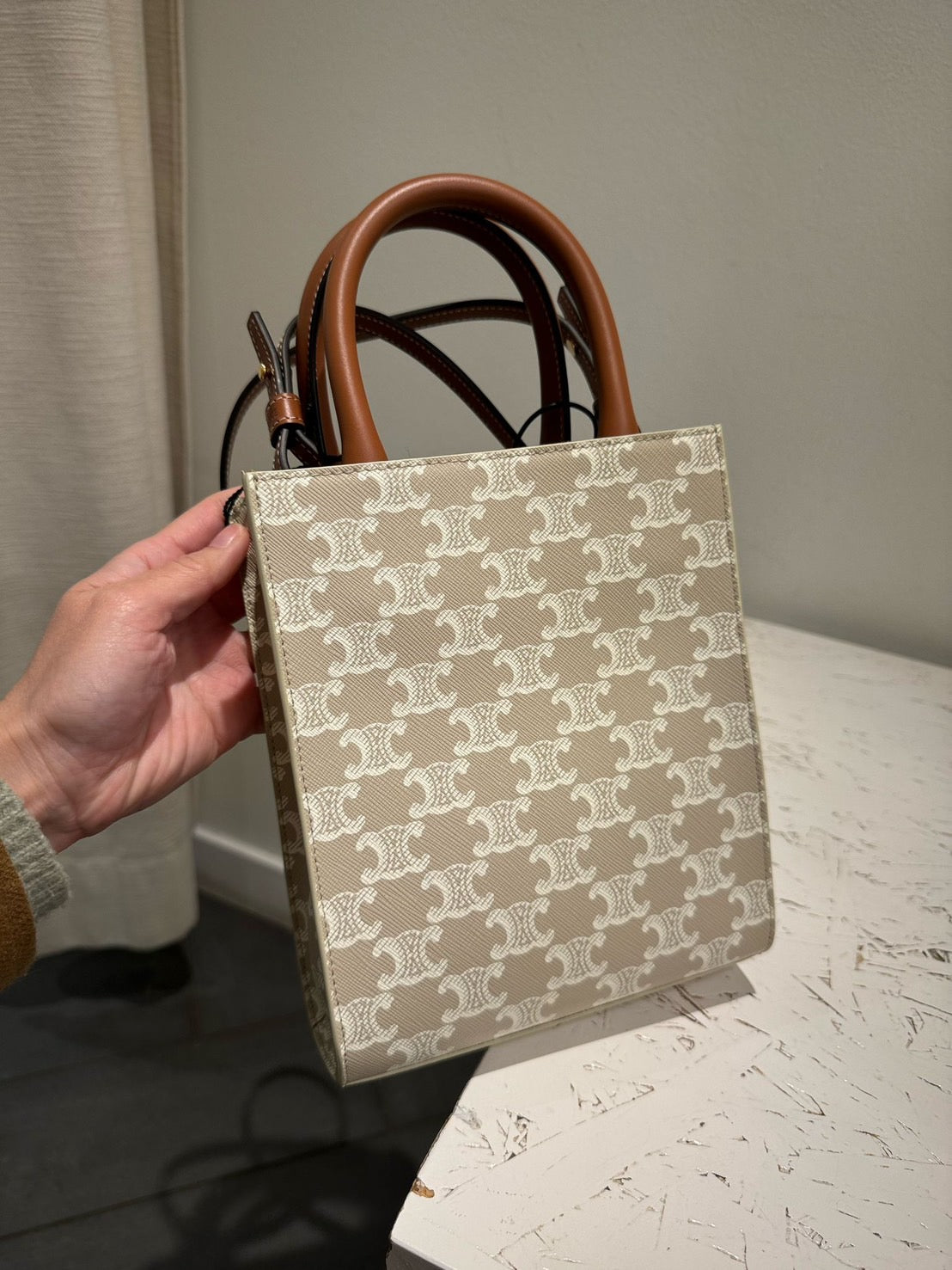 Celine Triomphe 塗層帆布垂直托特包