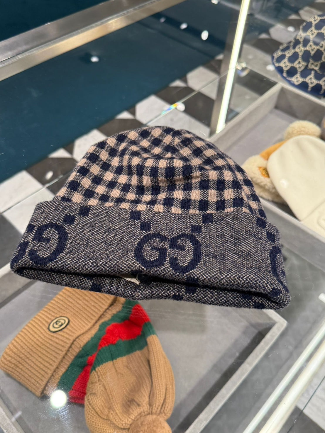 Gucci GG 雙面格紋羊毛毛線帽