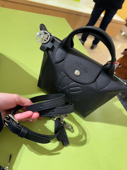 Longchamp x Robert Indiana LOVE迷你牛皮手提包