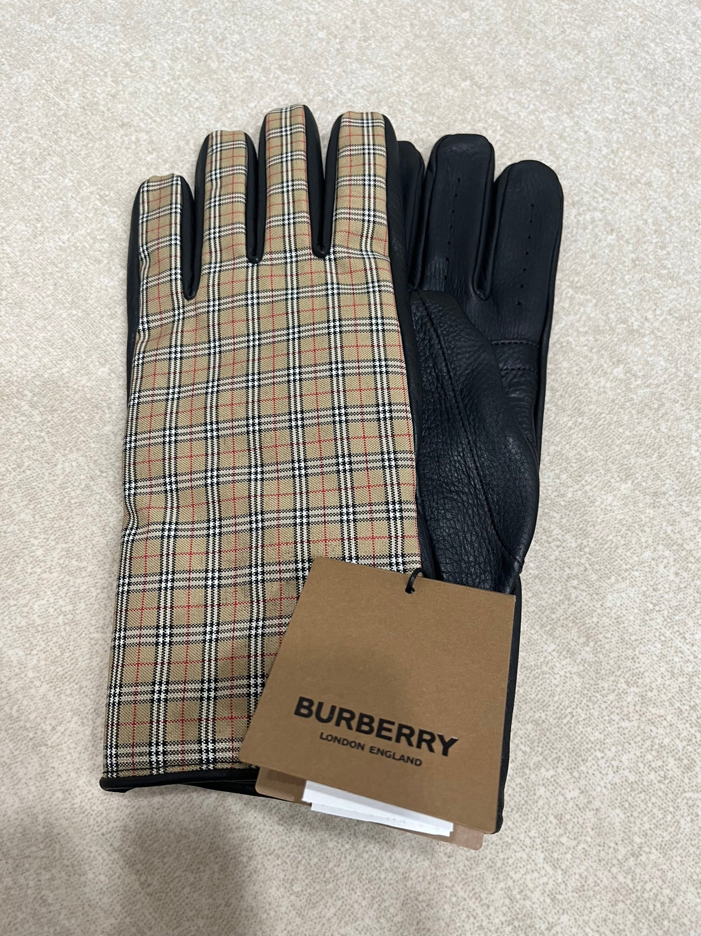 Burberry 經典男性格紋手套